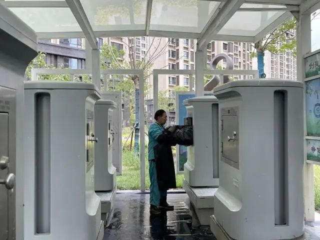 71cf3bc79f3df8dc5ff7ef19ba471a80451028d5.webp 71cf3bc79f3df8dc5ff7ef19ba471a80451028d5.webp